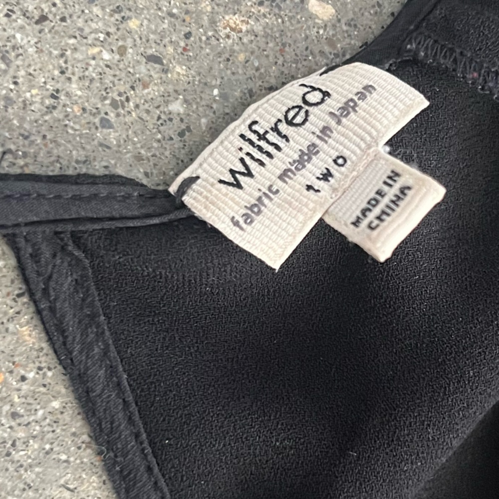 Aritzia Wilfred Short Sleeve Open Back Black Mini Dress - Picture 3 of 6